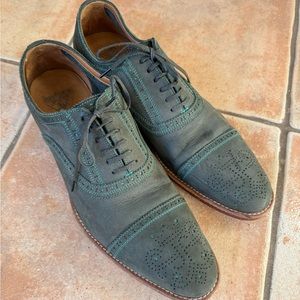 John Fluevog’s Brandenburg the Gateways Oxford in Moss Green. Lightly worn